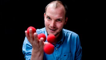 Un mes después de su