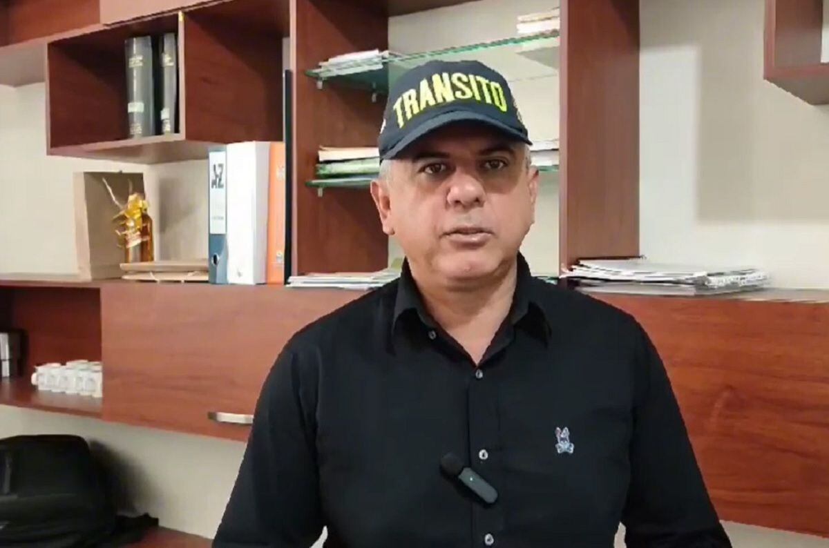 Rafael Antonio Marín Lozano, director de Tránsito de Floridablanca, fue detenido tras ser señalado de agredir a un agente durante un procedimiento de control vehicular - crédito red social Facebook