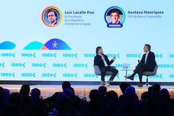 Coloquio de IDEA lacalle pou, expresidente de Uruguay