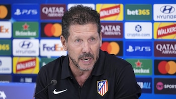 Simeone: "Julián Álvarez está en fase de crecimiento, no lo veo para empezar mañana"