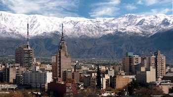 Vista de Mendoza capital. Allí