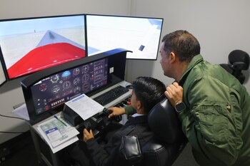 Alumno de ESPAC durante una