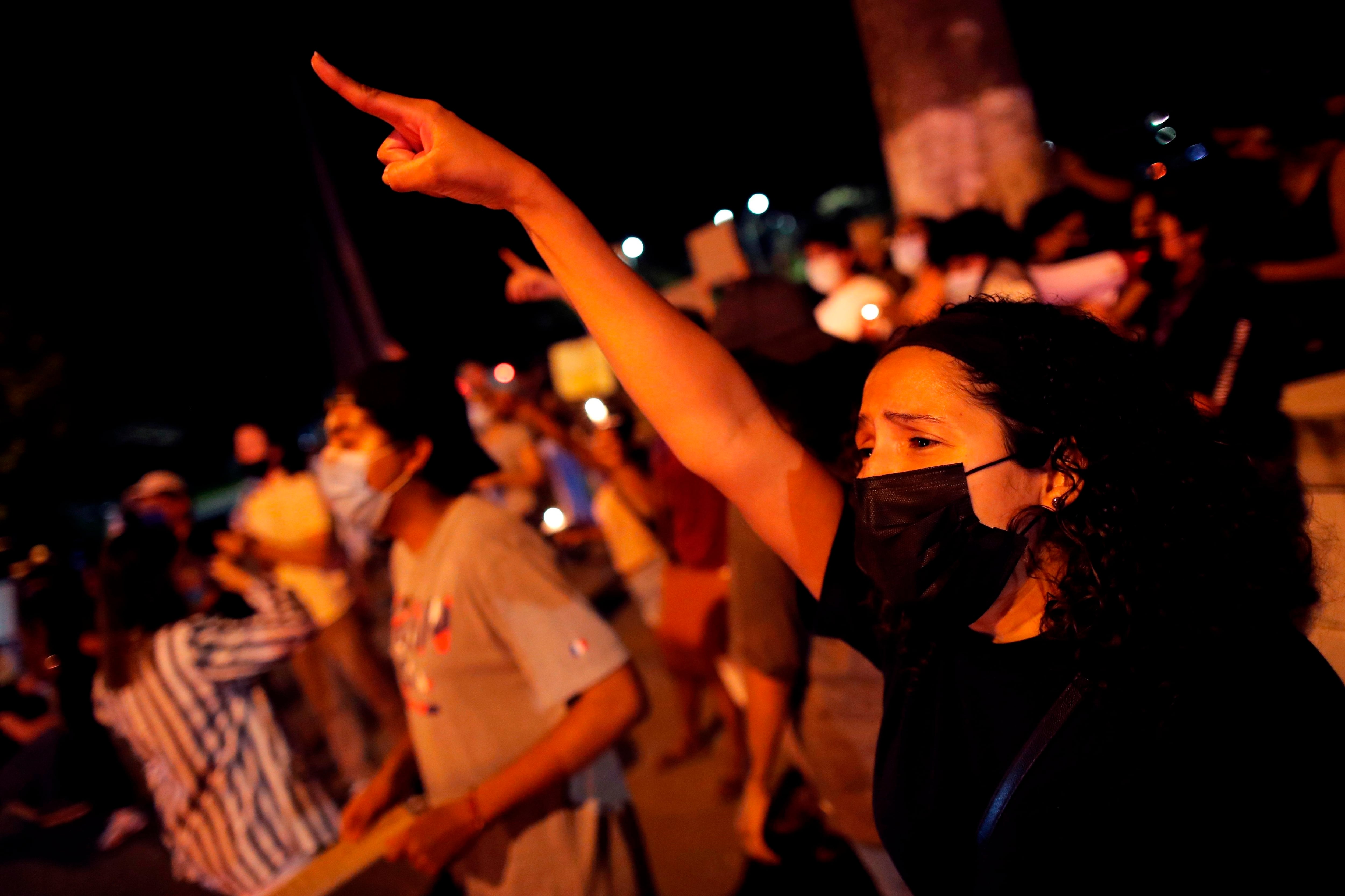 En los últimos años, la Senniaf ha estado en el centro de cuestionamientos por presuntas irregularidades en albergues bajo su supervisión, lo que ha derivado en inspecciones, investigaciones y revisiones al sistema de protección de menores en Panamá. EFE