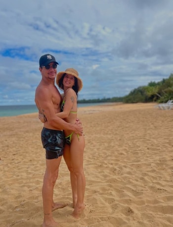 Nico Vázquez y Gimena Accardi