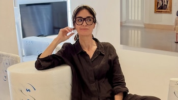 Paz Vega estrena casa nueva tras su ruptura con Orson Salazar y su aparición en la lista de deudores de Hacienda: sus hijos le ayudan con la mudanza