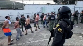 Maduro afirmó que siete cárceles