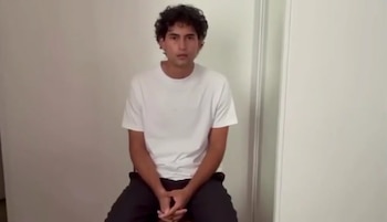 Adrian Villar se disculpa en