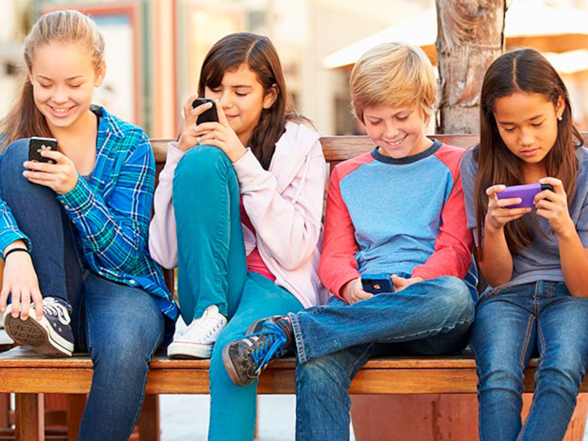 De vacaciones, pero conectados y adictos - Infobae