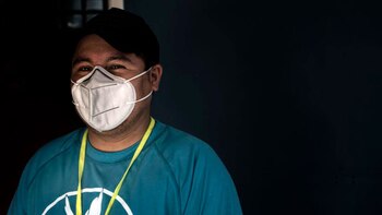 Estuardo (34 años) decidió huir