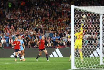 Cata Coll evita el empate de Inglaterra. (REUTERS).