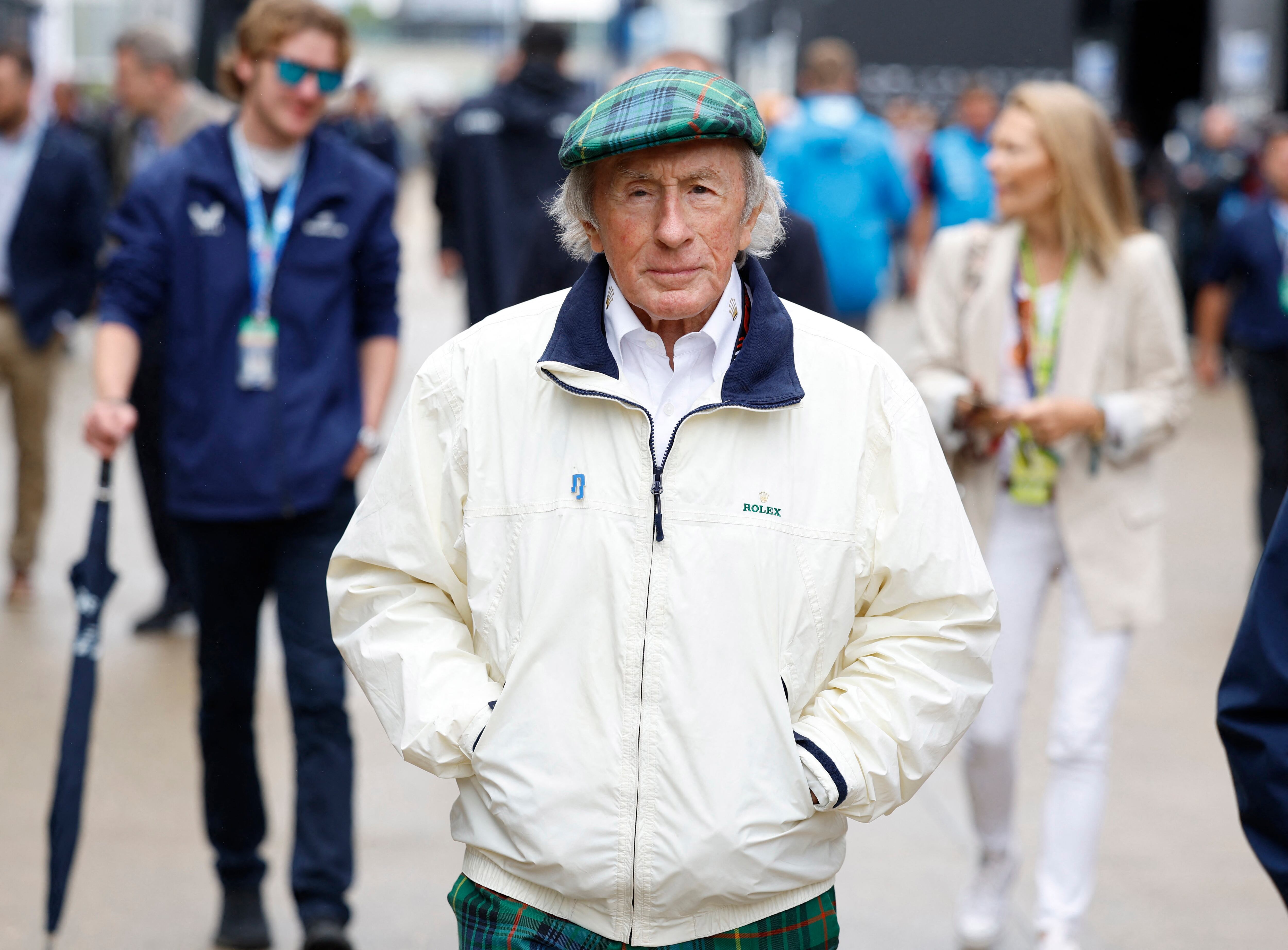 Jackie Stewart invierte millones en la investigación de la demencia tras el diagnóstico de su esposa Helen (REUTERS)