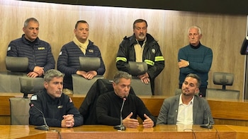 En una tensa conferencia de prensa, el fiscal confirmó que Agostina Vega fue asesinada y dio detalles del caso