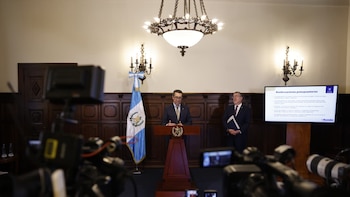 El gobierno de Guatemala implementará subsidio temporal a combustibles desde mayo