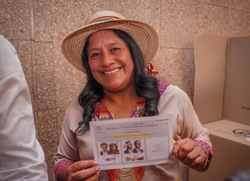 Aída Quilcué votó en Bogotá