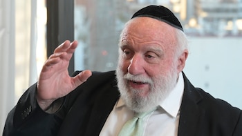 El profesor emérito de la Universidad Bar-Ilan y director de su Centro de Energía y Sostenibilidad confesó haberse “enamorado” de la electroquímica en su juventud