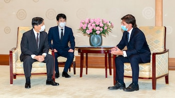 Luis Lacalle Pou reunido con