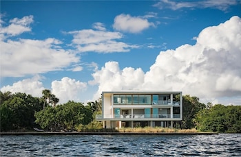 La compra de propiedades de