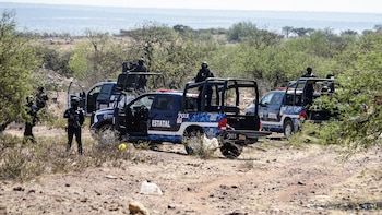 Enfrentamiento entre policías y civiles