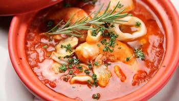 Guiso marinero de patatas con