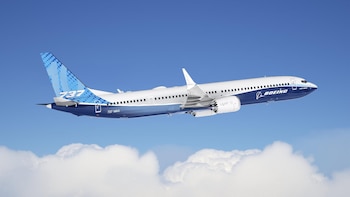 El regulador aéreo de EEUU certifica el avión Boeing 737-10, el miembro más grande de la familia 737 Max