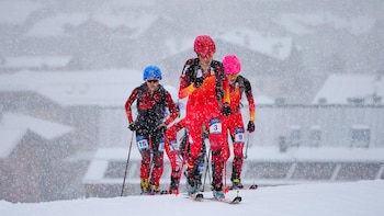 AV. Ana Alonso gana el
