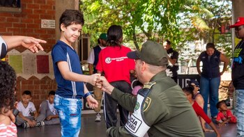 La restricción sobre consumo de drogas en Cali se aplica durante las 24 horas del día y contempla sanciones económicas según el Código Nacional de Seguridad y Convivencia - crédito Alcaldía de Cali
