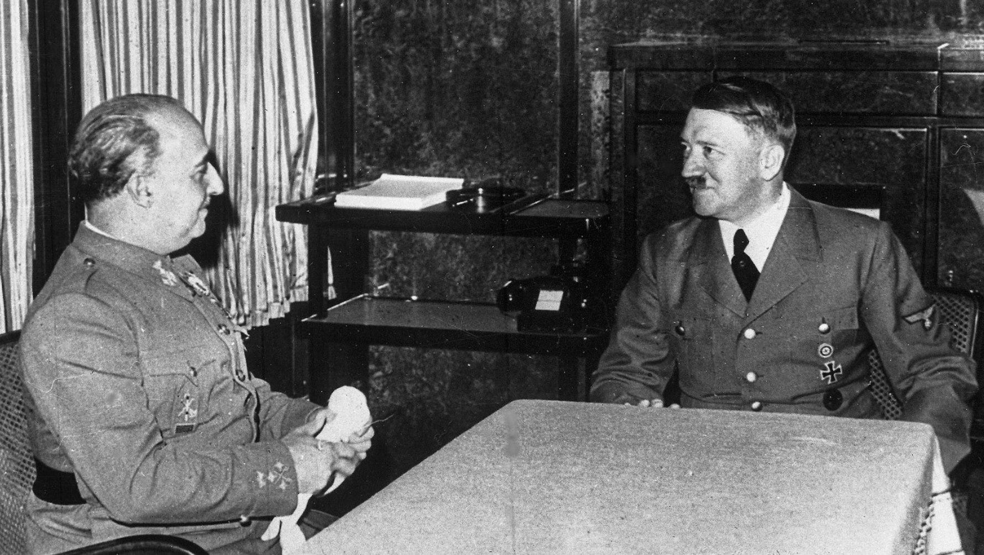 El franquismo negó la autoría extranjera y culpó a los republicanos, pero Alemania reconoció posteriormente su responsabilidad en el crimen de Guernica