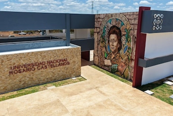 Claudia Sheinbaum inaugurou a Unidade Acadêmica Kanasín da Universidade Nacional Rosario Castellanos em Yucatán. (Foto: Presidência)