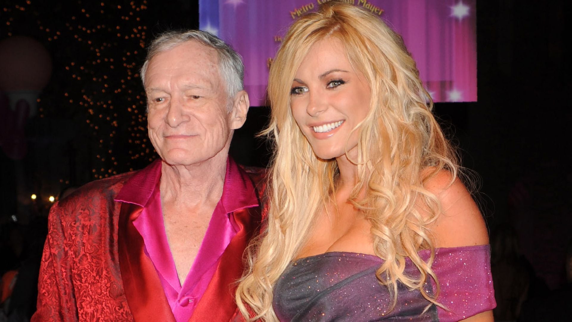 Viuda de Hugh Hefner denuncia abuso sexual, incesto y más detalles inquietantes de su matrimonio con el magnate de Playboy