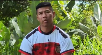El soldado profesional José Manuel Santiago, uno de los sobrevivientes del accidente del helicóptero del Ejército en Cauca - crédito captura de pantalla Noticias Caracol
