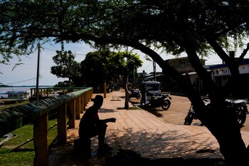 Ciudadanos de Puerto Carreño enfrentan