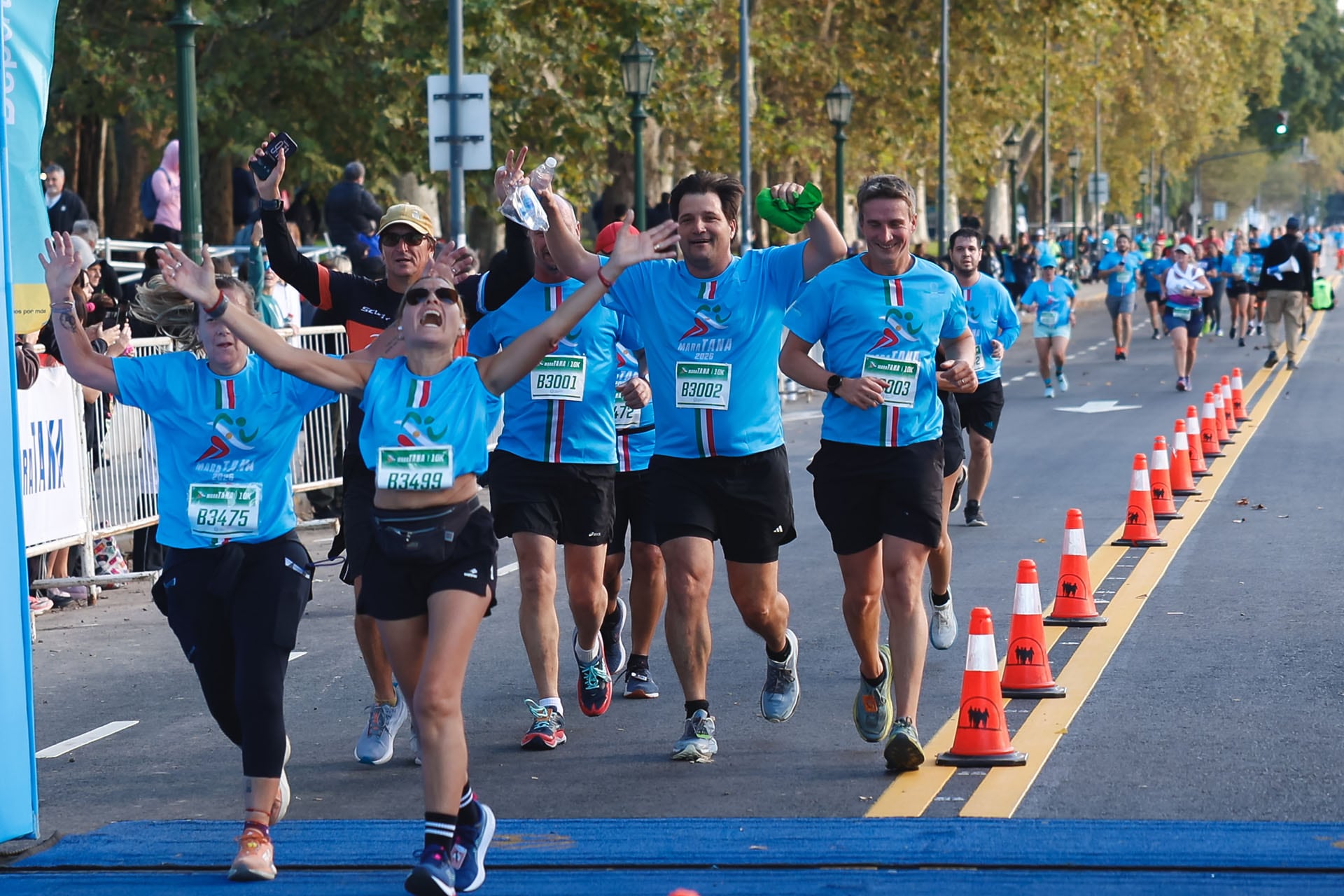 La MaraTANA 2026 reconoció a deportistas destacados con premios especiales en cada categoría