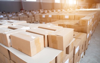 El ecommerce se consolida como uno de los principales canales utilizados para el movimiento transfronterizo de mercaderías ilícitas, obligando a replantear las estrategias tradicionales de control (Foto: Shutterstock)