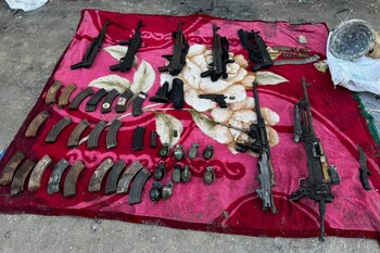 Israel mostró armamento de Hamas