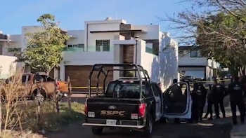 Atacan a balazos domicilio de