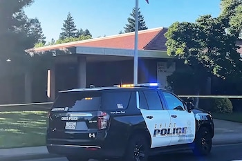 El jefe de policía Billy Aldridge afirmó que el atacante actuó solo, portaba una única arma de fuego y que el motivo aún no fue determinado