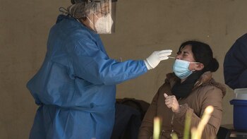 EE.UU. vuelve a poner a