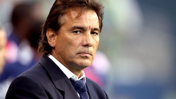 “Sí me gustaría dirigir”: ¿Podría Carlos de los Cobos volver a tomar el mando de la selección de El Salvador?
