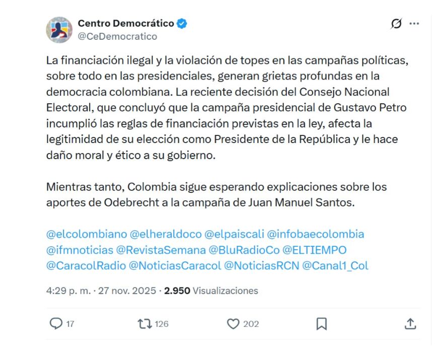 Con este mensaje, el Centro Democrático se pronunció tras fallo del CNE sobre la campaña Petro Presidente y se refirió a la campaña del expresidente Santos - crédito @cedemocratico/X
