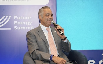 El ministro de Energía y Minas, Joel Santos, afirmó que el almacenamiento será la herramienta de mayor impacto para reducir el vertimiento de energía./ (Redes Joel Santos)