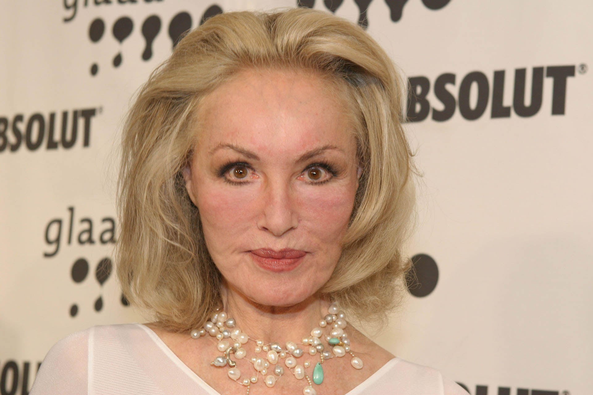 Julie Newmar sostuvo que en Hollywood le costó encontrar papeles por sus diferencias físicas y opinó sobre una industria dominada por hombres (Dane Andrew/ZUMA Press Wire)