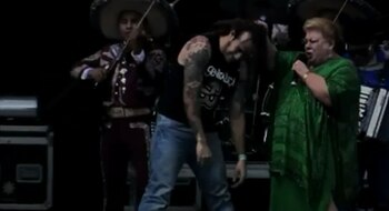 A pesar del horario que