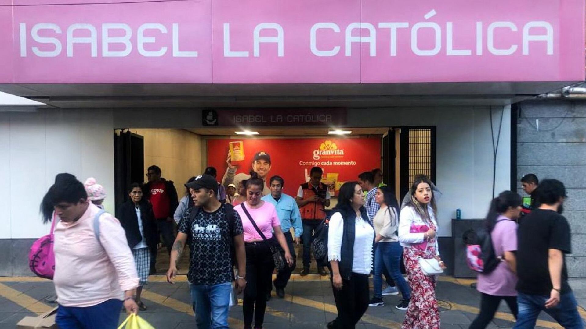 Desde el 9 de noviembre de 2023 cerró el tramo Observatorio a Balderas
Foto: Cuartoscuro