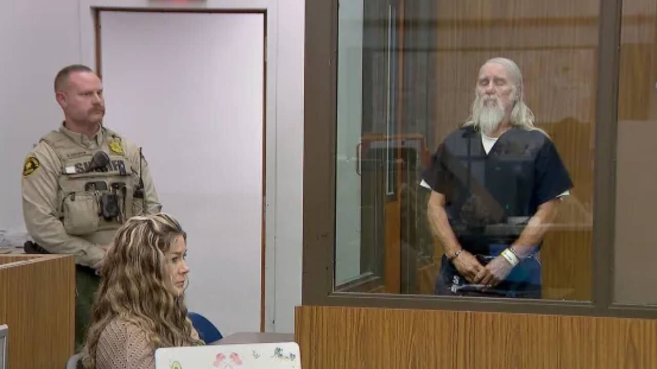 Michael Anthony Burke fue detenido sin derecho a fianza y enfrenta cargos de asesinato e intento de asesinato por el ataque a los jardineros en East Mission Road.