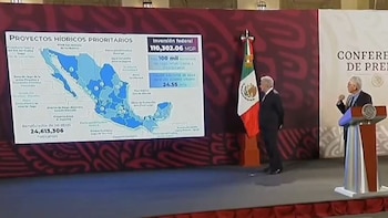 AMLO presume inversión de más