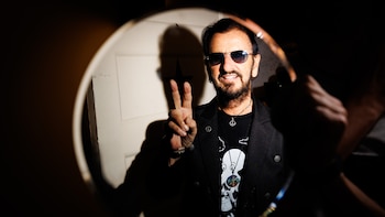“Brócoli, paz y amor”: a los 86 años, Ringo Starr mantiene viva su leyenda del beatle con eterno buen humor