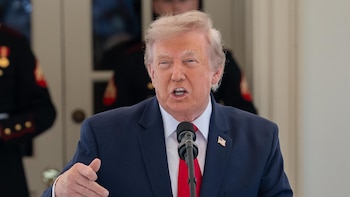 Trump asegura que los ataques de EEUU contra Irán "continuarán hasta que diga ya basta"