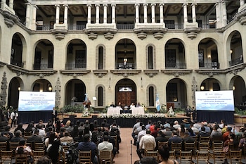 Los contenidos del programa incluirán memoria histórica, saberes ancestrales, protección de los recursos naturales y derechos humanos.