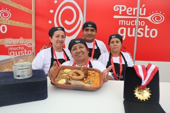Inauguración de Perú mucho gusto,