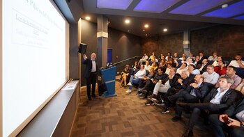 Diego Berger expuso a la